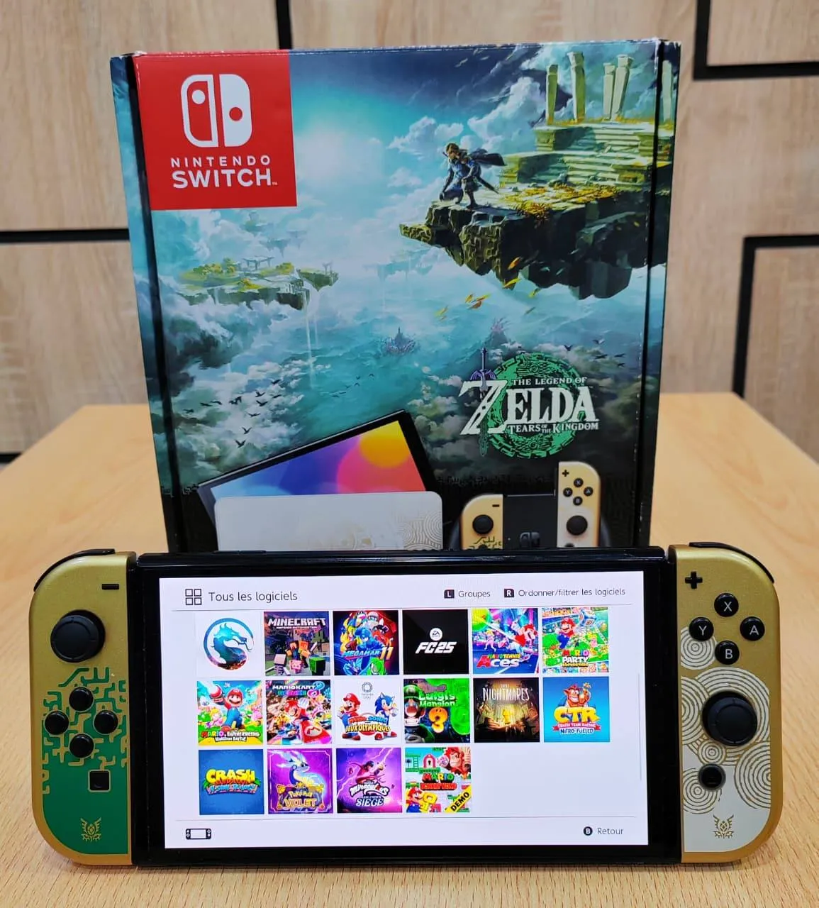 ✨ Nintendo Switch OLED Patché ✨️ Édition limitée The Legend Of Zelda ✨ Importé 🇫🇷 très bonne état