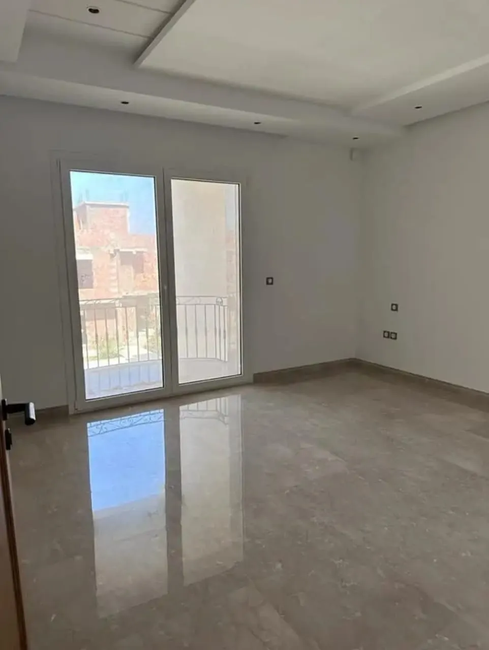 A vendre une Villa Prestigieuse à la Baie des Anges, Proche de Port El Kantaoui