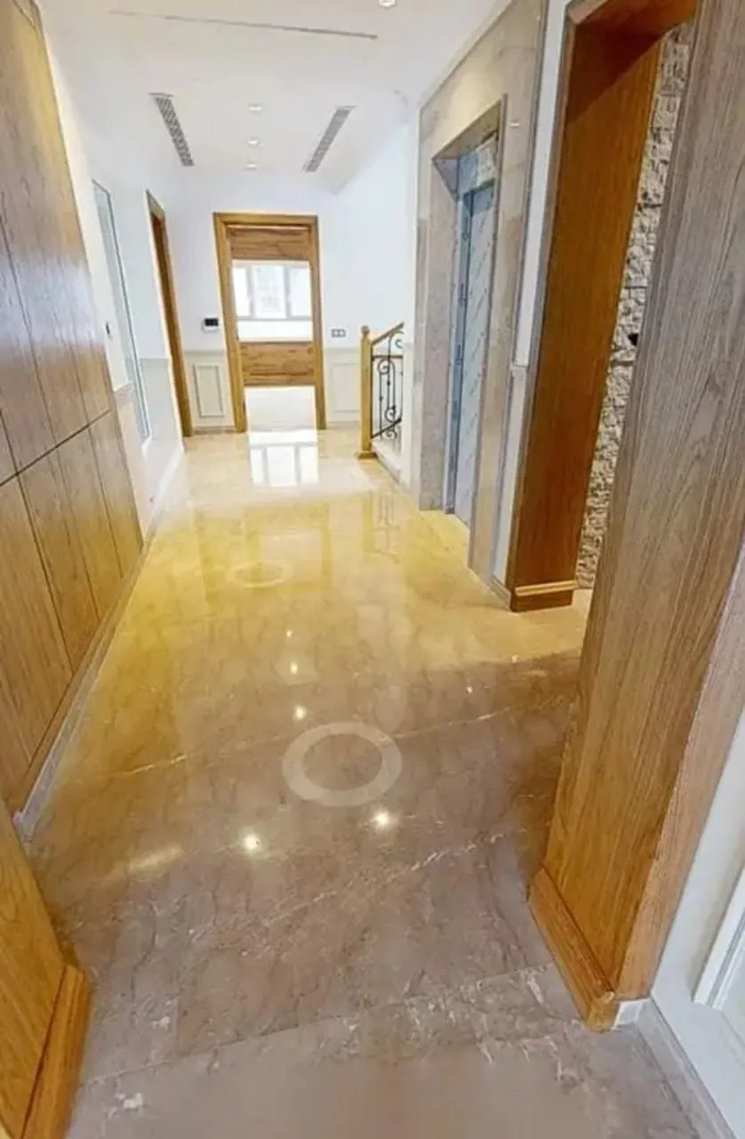 A vendre une Villa Prestigieuse à la Baie des Anges, Proche de Port El Kantaoui