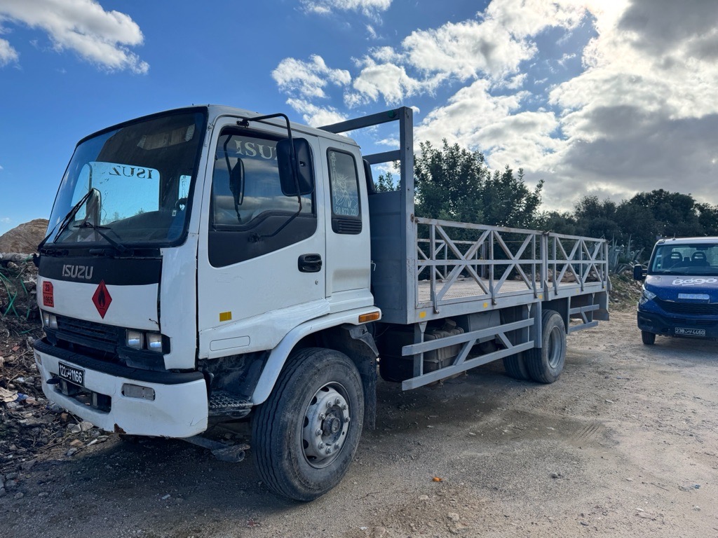 Camion ISUZU FVR àvendre