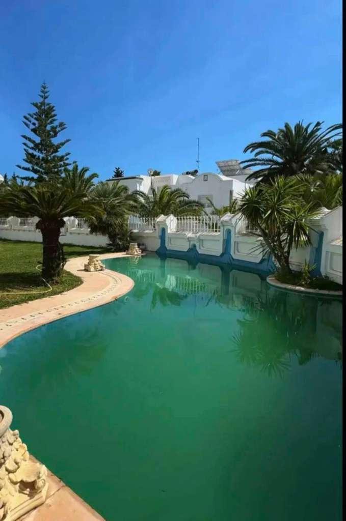 Avendre "Des villa luxeuse à kantaoui 