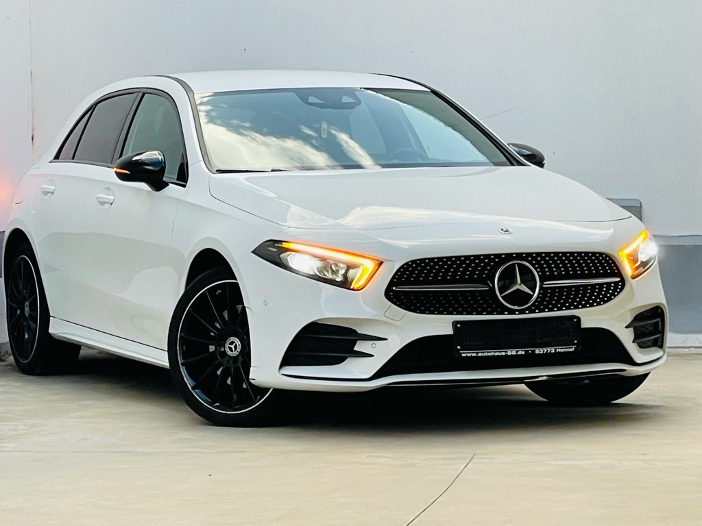 MERCEDES CLASS A250e AMG PACK NIGHT