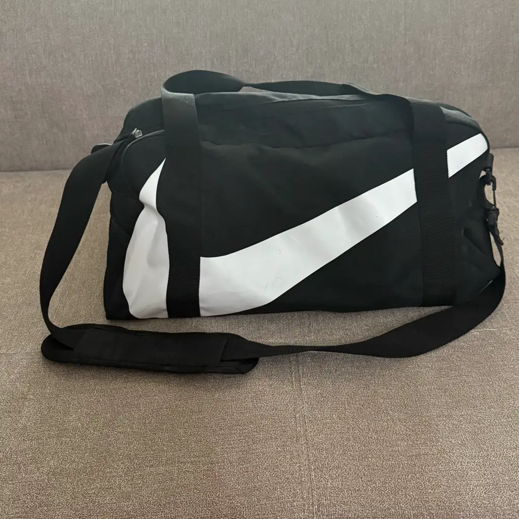 Lot Nike (4 articles)