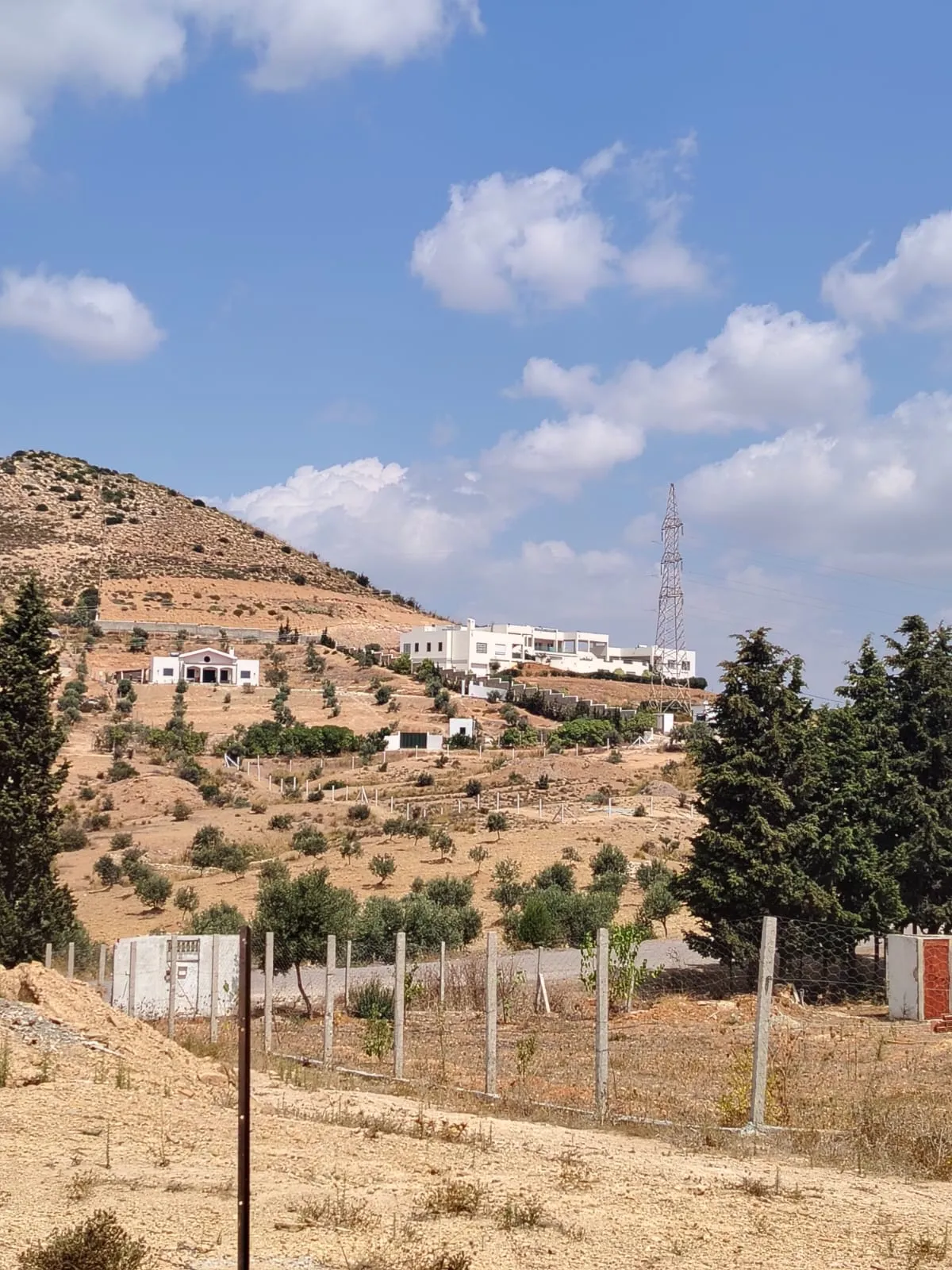 A vendre terrain a Jabes
