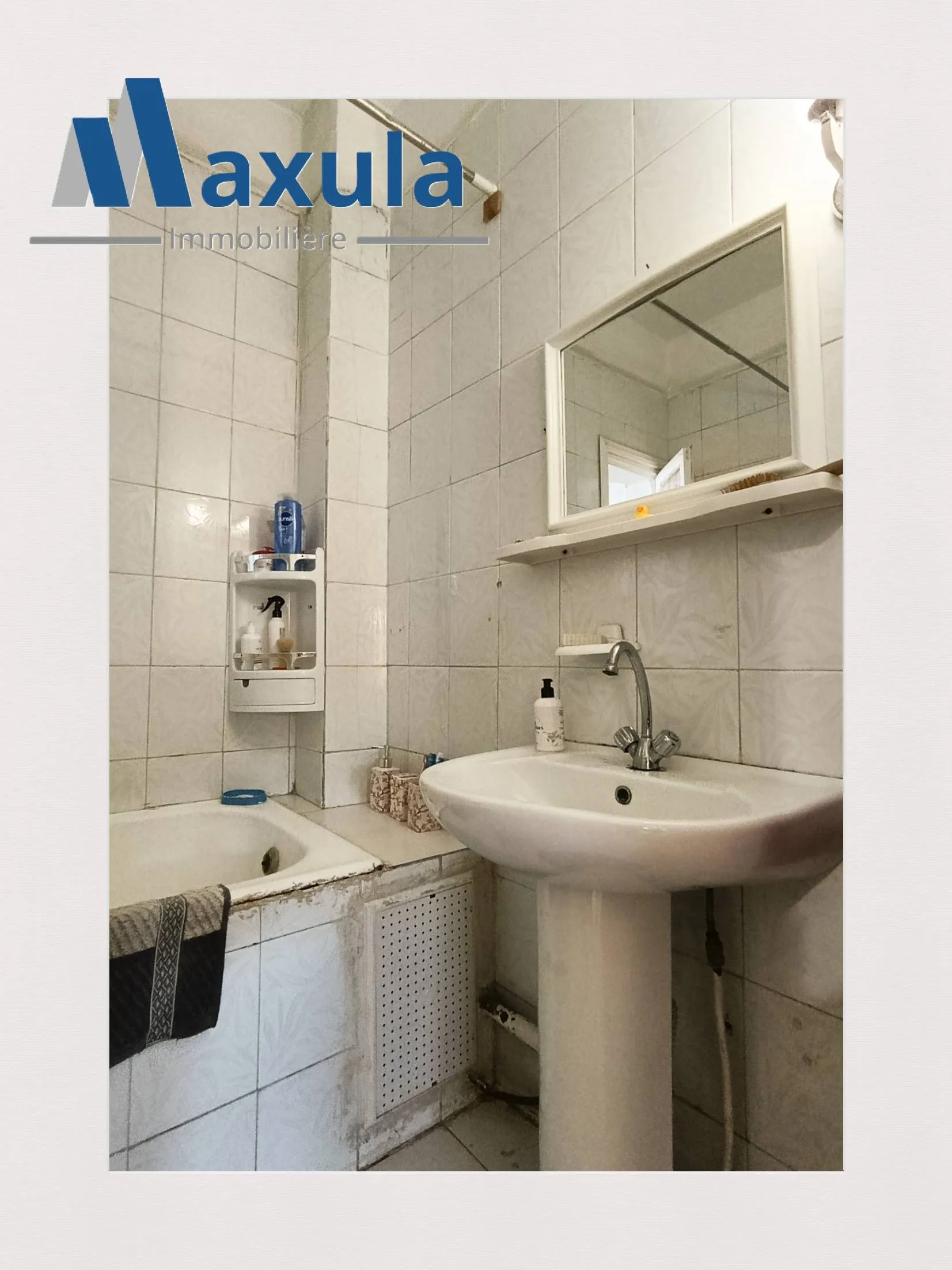 À VENDRE APPARTEMENT S+3 AU 3ÈME ÉTAGE À RADES SNIT