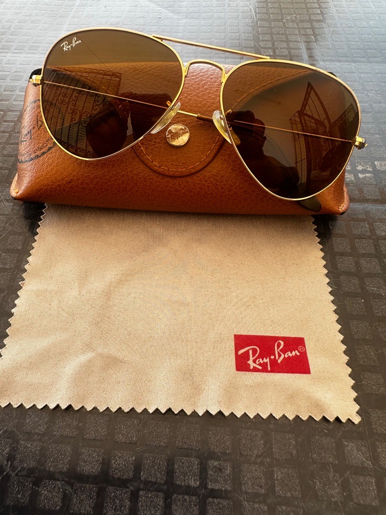 4 lunettes Ray-Ban original importées de l’Allemagne