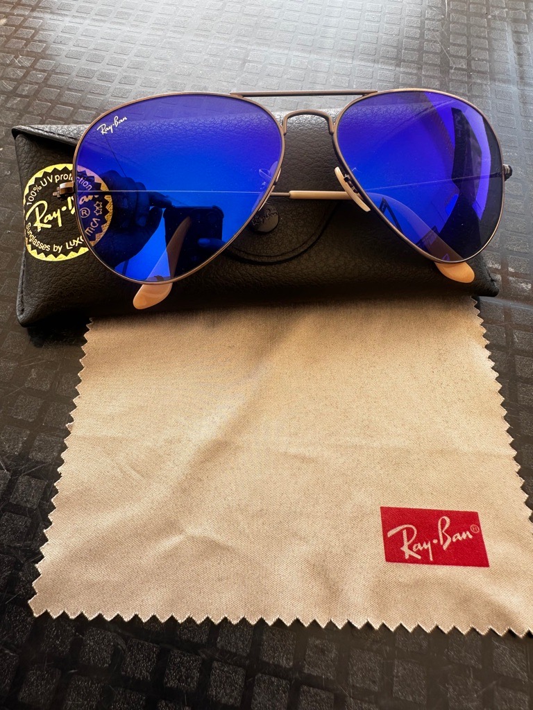 4 lunettes Ray-Ban original importées de l’Allemagne