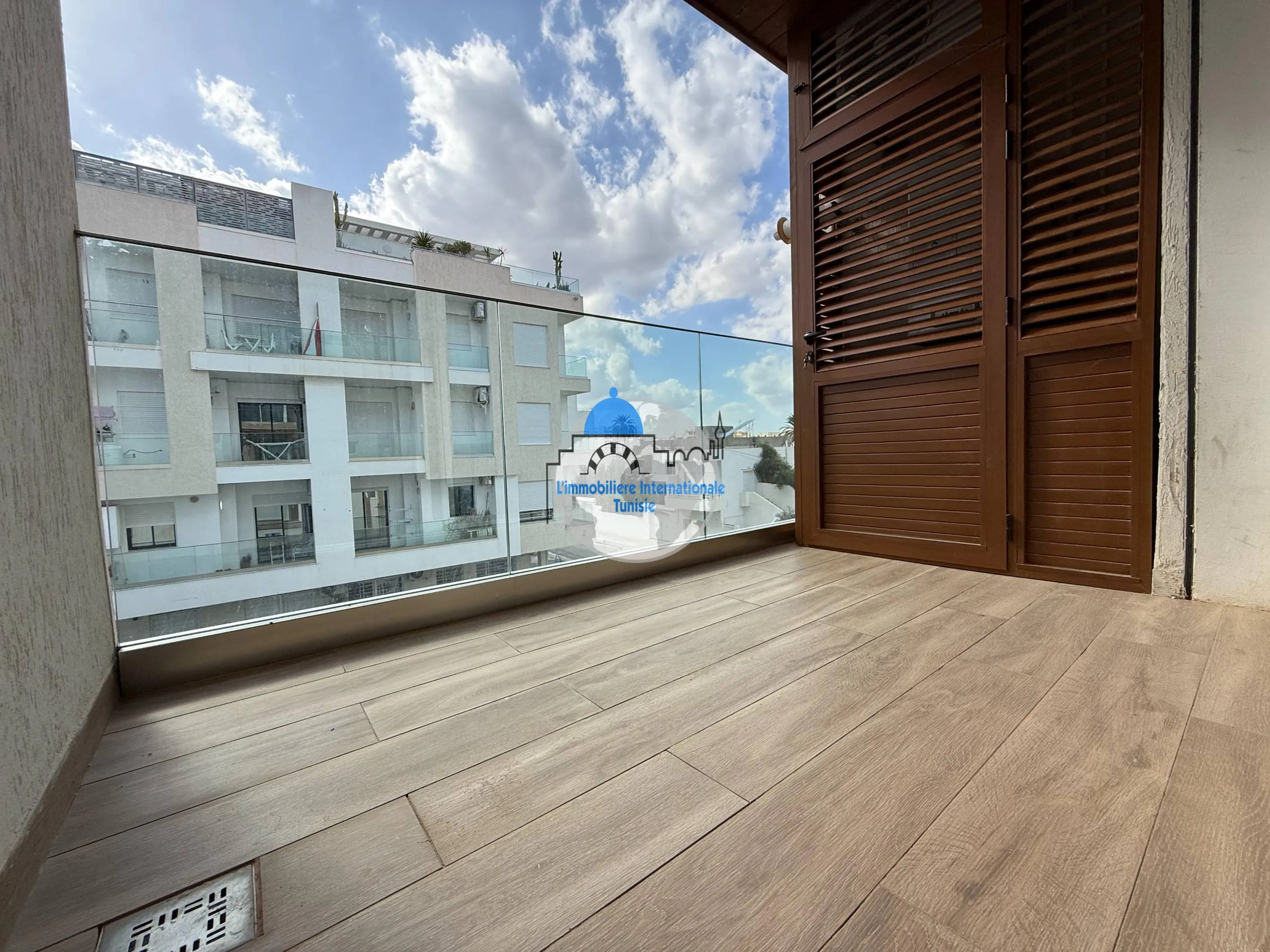 À 𝐕𝐞𝐧𝐝𝐫𝐞 | Appartement S+1 Haut Standing  📍 𝗧𝗮𝗻𝘁𝗮𝗻𝗮 – 𝗖𝗵𝗮𝘁𝘁 𝗠𝗮𝗿𝗶𝗮𝗺
