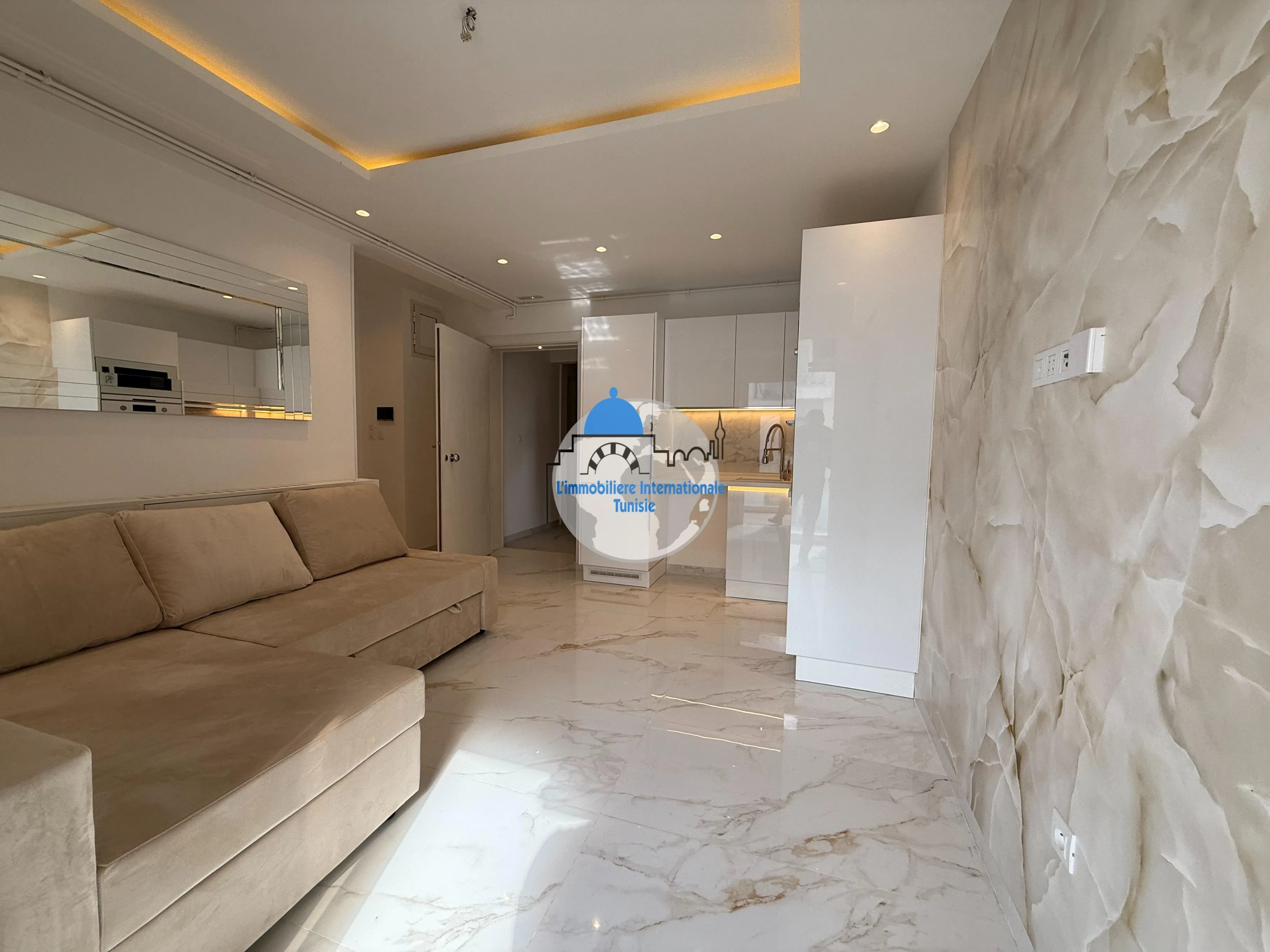 À 𝐕𝐞𝐧𝐝𝐫𝐞 | Appartement S+1 Haut Standing  📍 𝗧𝗮𝗻𝘁𝗮𝗻𝗮 – 𝗖𝗵𝗮𝘁𝘁 𝗠𝗮𝗿𝗶𝗮𝗺