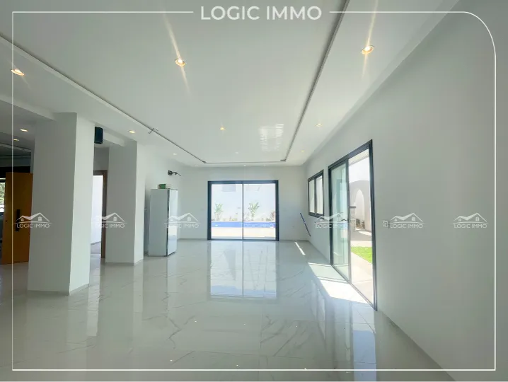 đĄ Ă VENDRE â Villa S+4 Ă Menchar 2, Hammamet