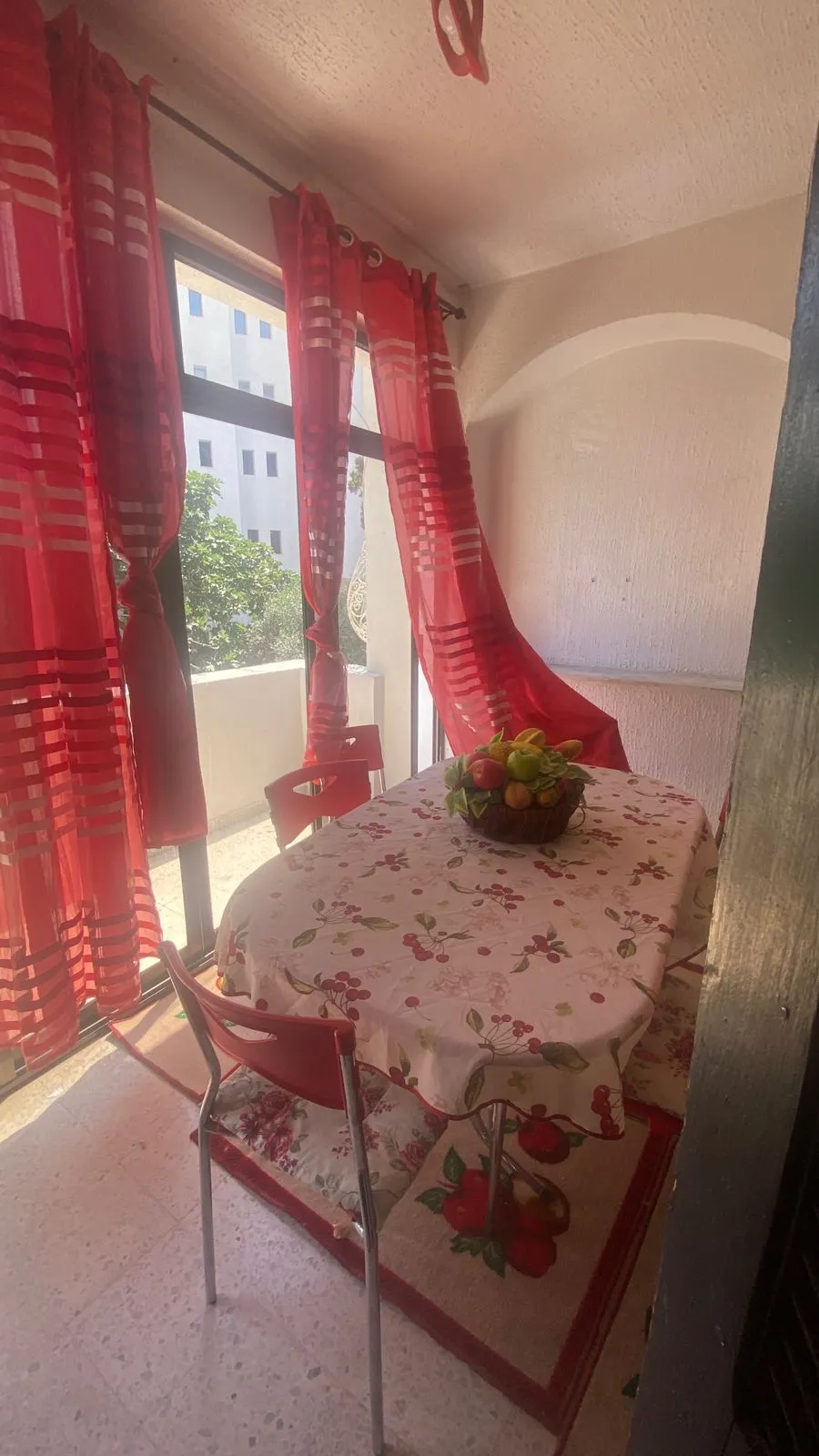un appartement s+3 haut standing meublé situé Manar 2