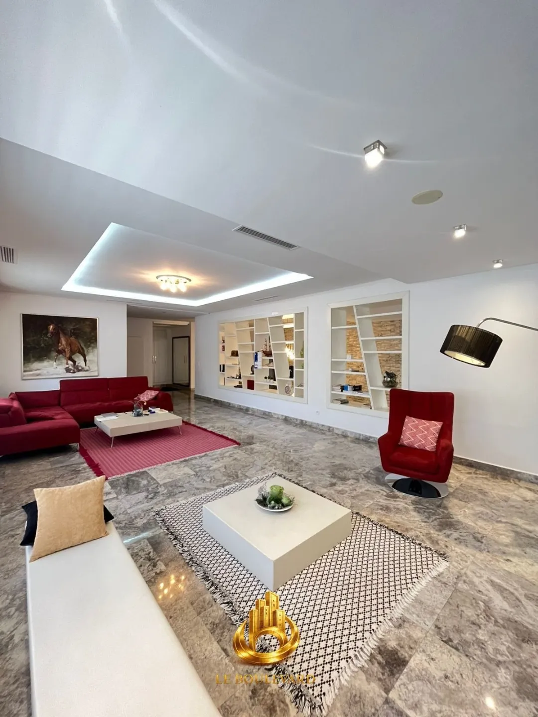 A vendre villa S+5 à Sidi Mahersi , Nabeul