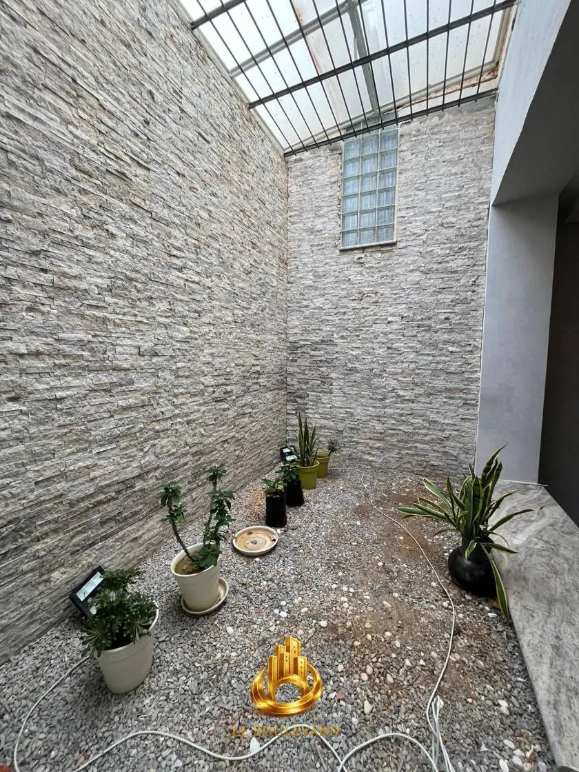 A vendre villa S+5 à Sidi Mahersi , Nabeul