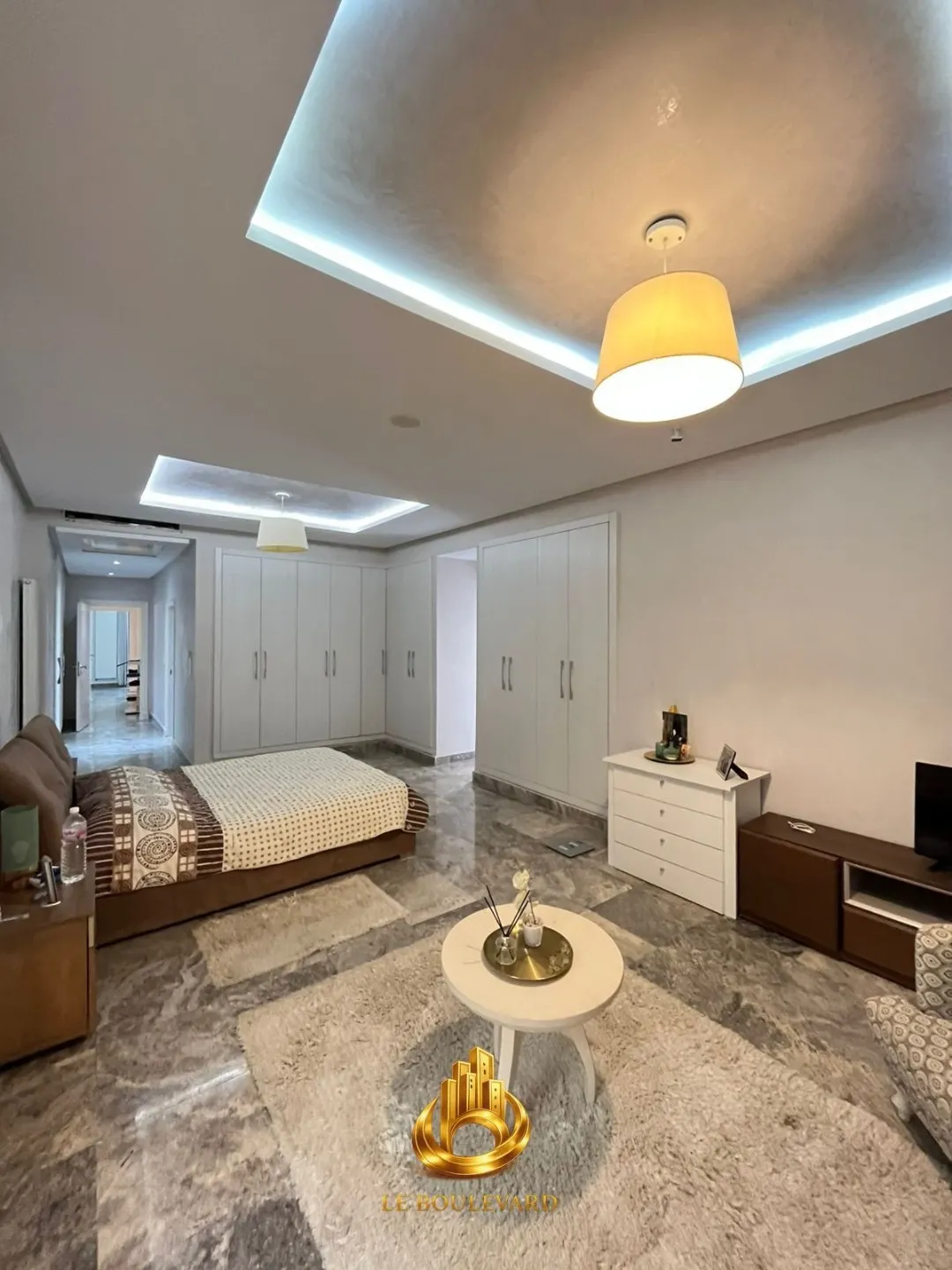 A vendre villa S+5 à Sidi Mahersi , Nabeul