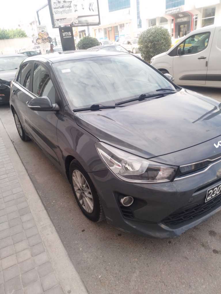 Kia rio prestige