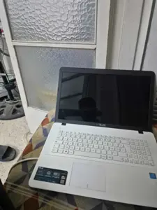 Asus X751LB 