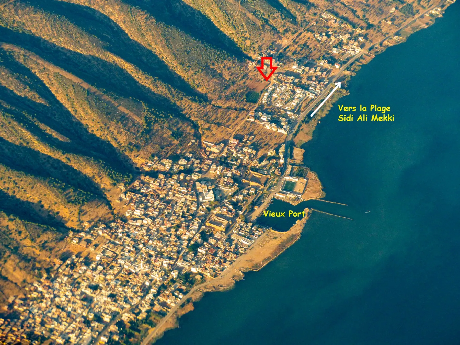 Terrains à Vendre à Ghar El Melh, Bizerte – Vue Mer et Lac