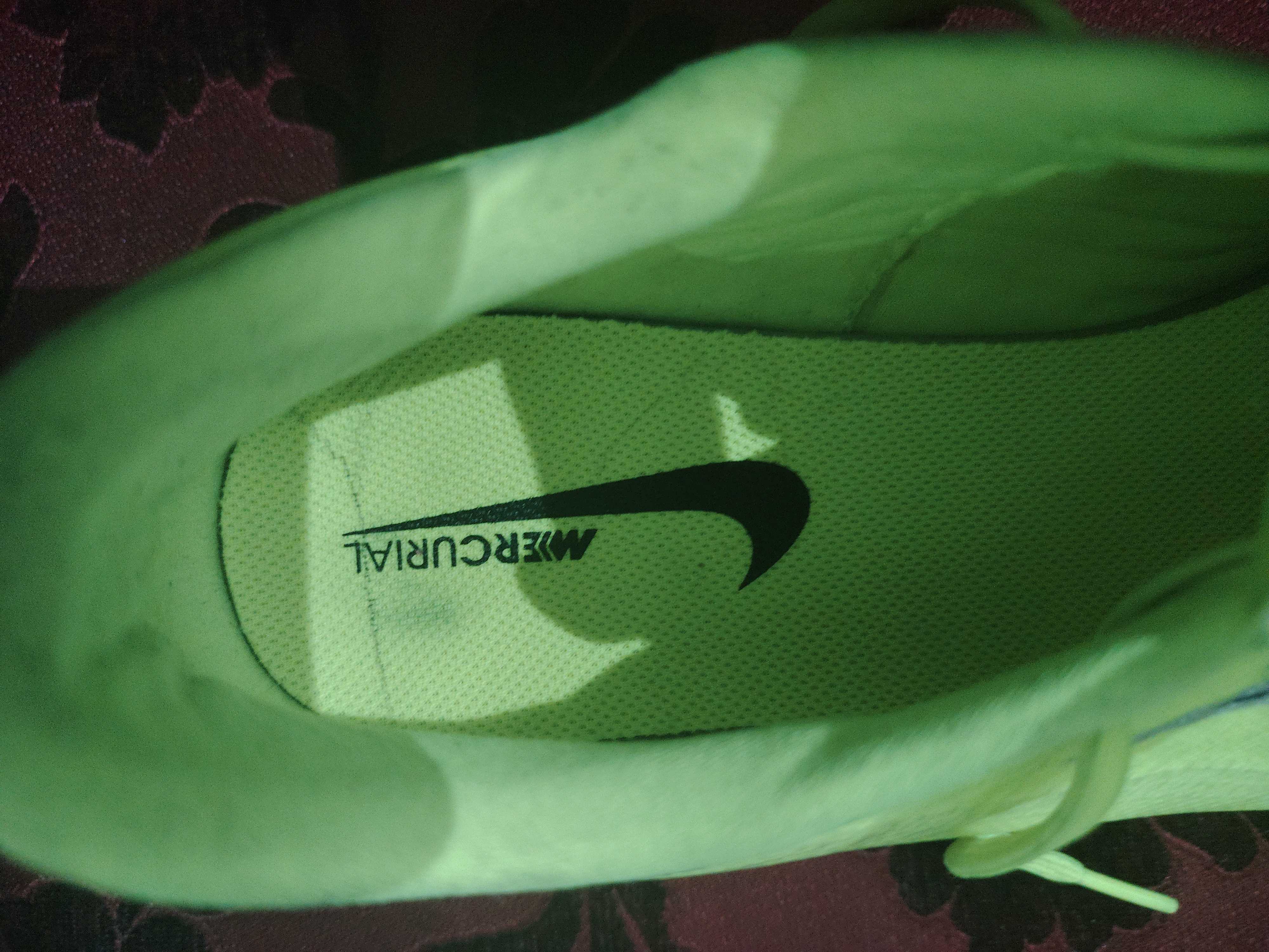 Demi crampon Nike mercurial air zoom