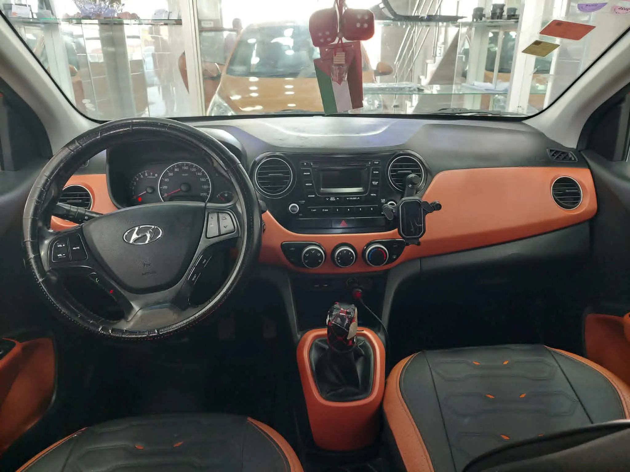 Hyundai Gi10 2015 - Tel 98479647 