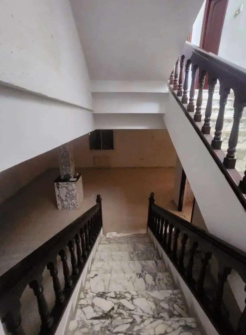 A vendre villa 850m² à cité Zahra Sousse