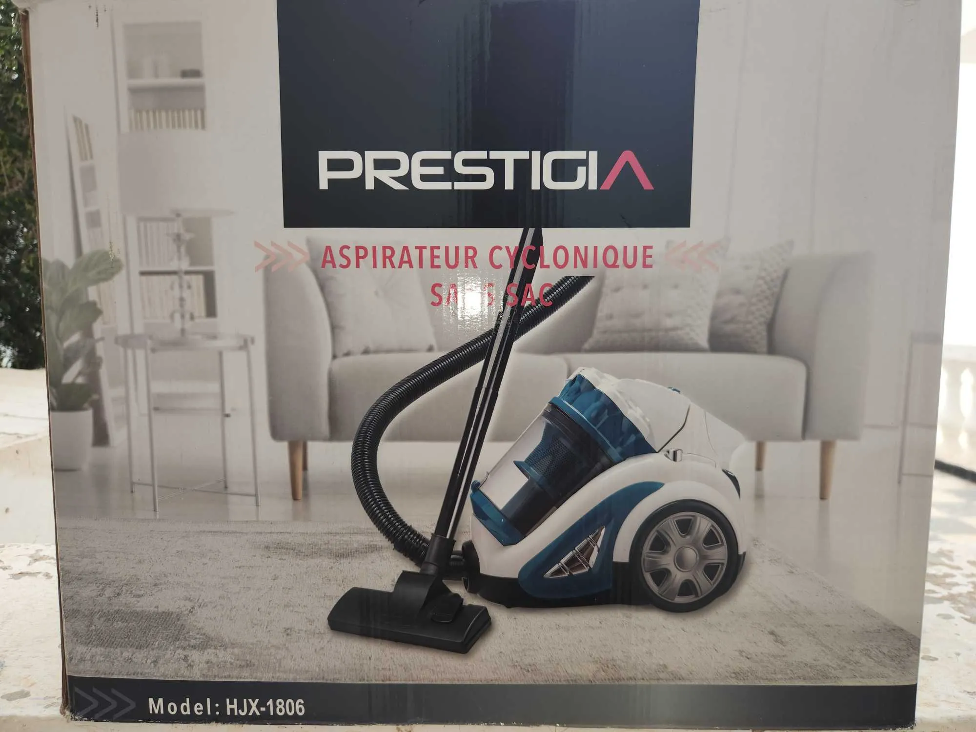 Aspirateur Cyclone PRESTIGIA 1800W