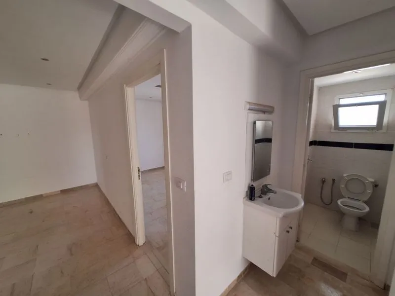 Triplex S+4 avec S+1 – El Ghazela