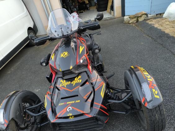 Moto can am Ryker 600