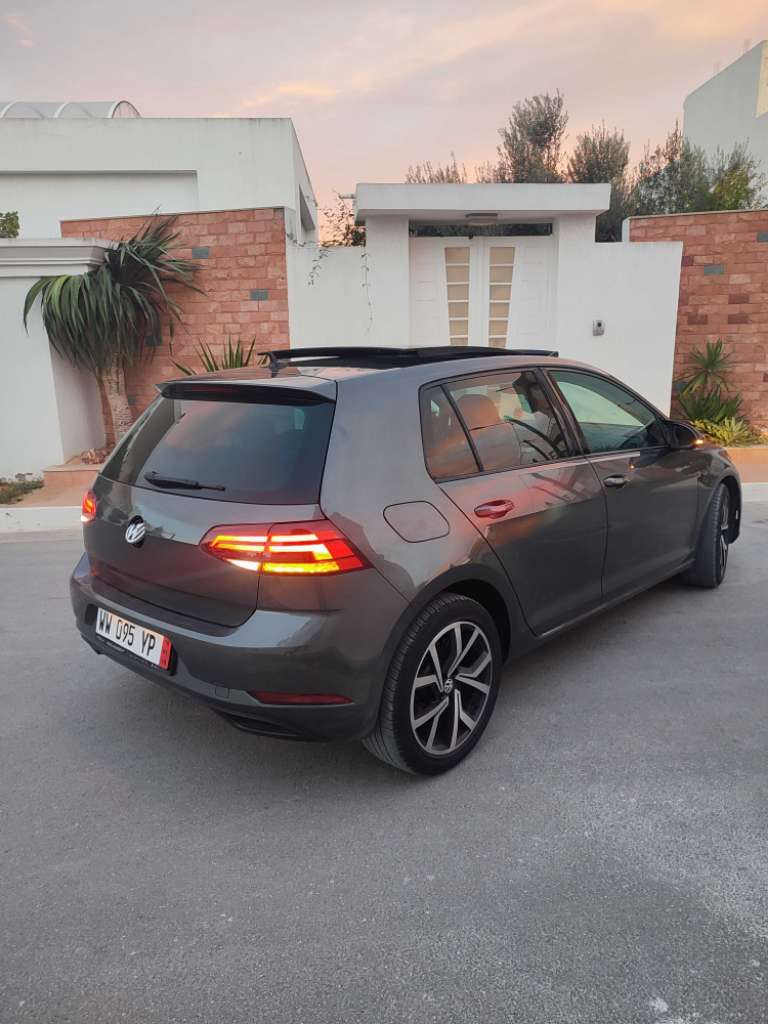 GOLF 7.5 RESTYLÉ 