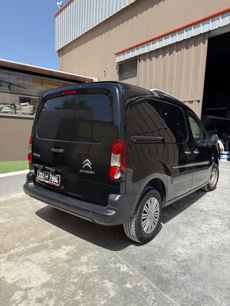 CITROEN B9