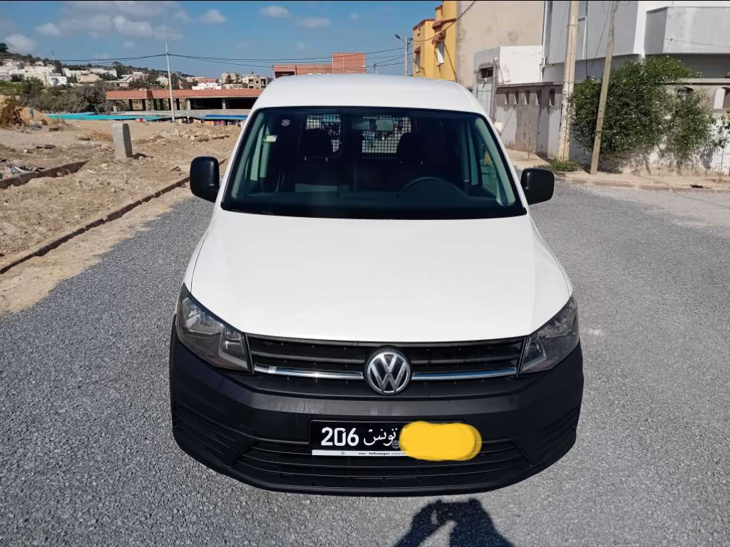 A vendre ou échange caddy diesel 1.6 tdi première main année 2019 tel 55090199