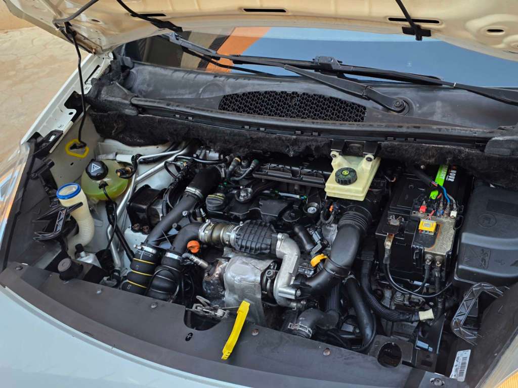 Peugeot b9