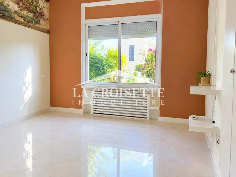 Appartement S+4 avec vue sur lac au Lac1 MAL0706