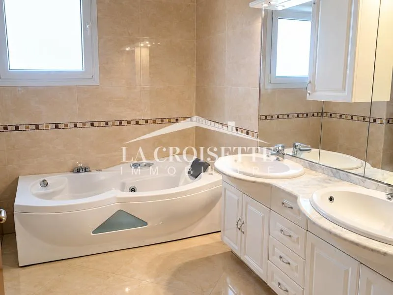 Appartement S+4 avec vue sur lac au Lac1 MAL0706
