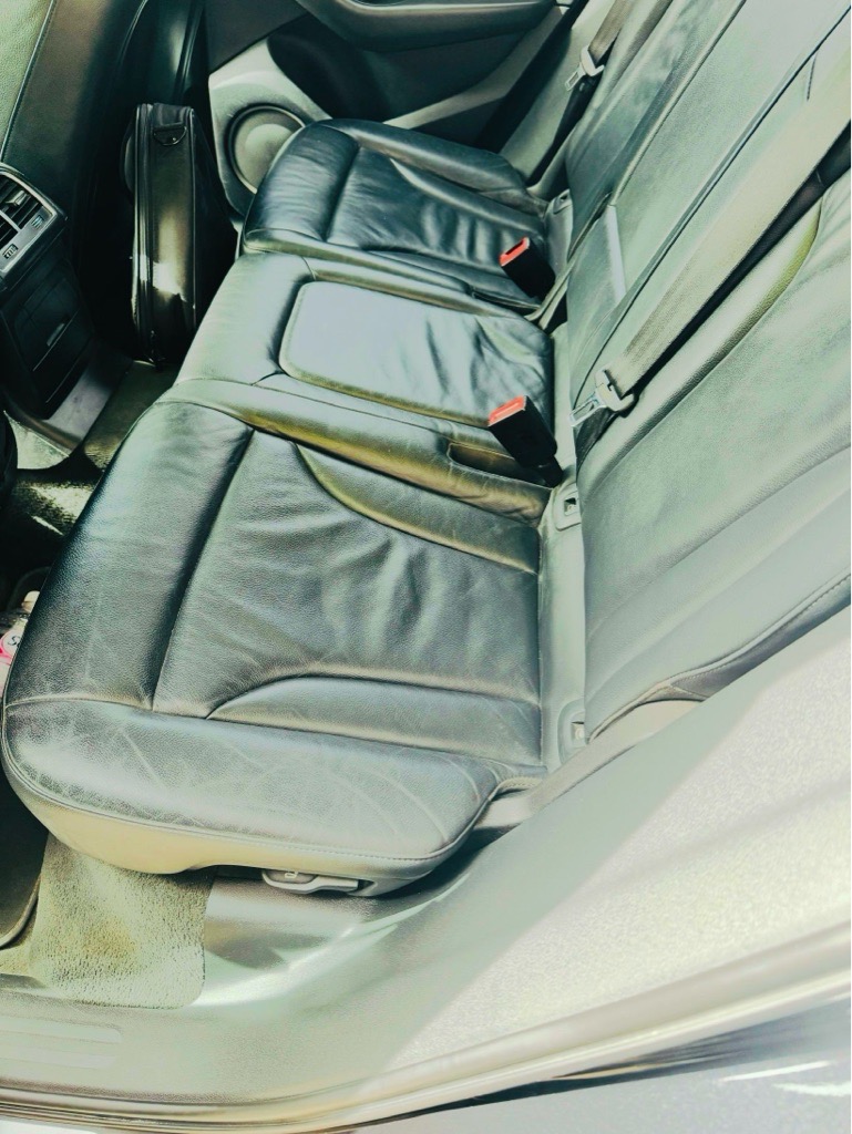 A Vendre Audi Q 5 s line 3 litres v6 tdi Quattro modèle 2015
