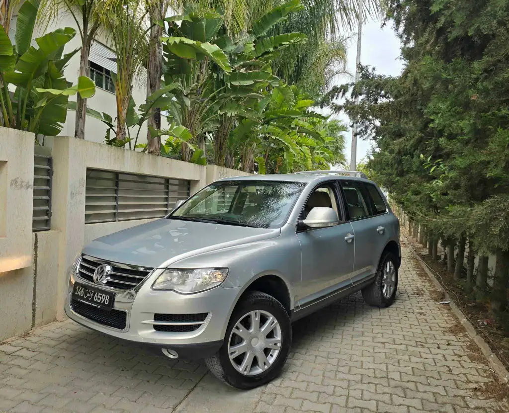 đ©đȘ Volkswagen Touareg Diesel TDI V6 2010 đ©đȘ
âïž on accepte l Ă©change des voitures âïž