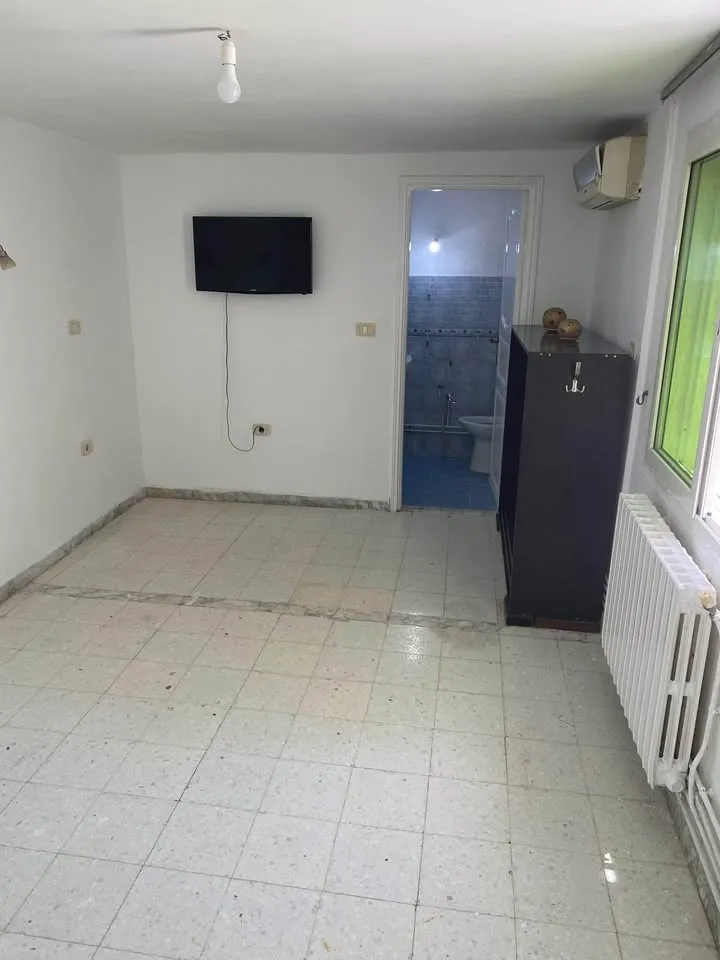 un appartement s+0 situé à ennaser 1