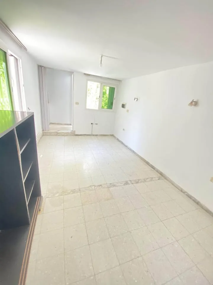 un appartement s+0 situé à ennaser 1