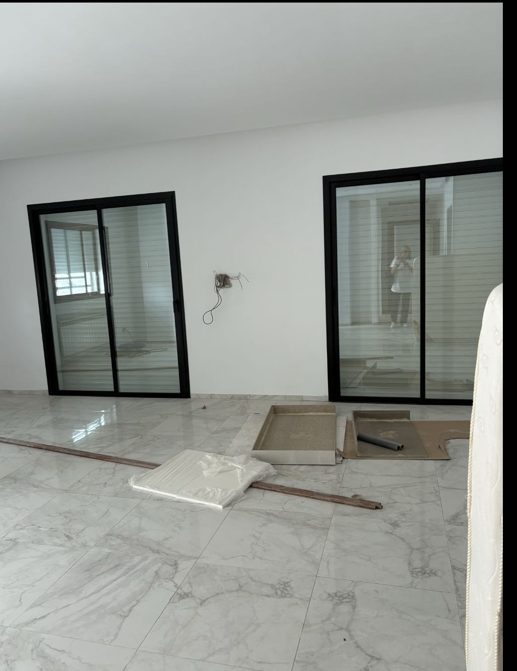 EL MENZAH 9, Loue dans villa de Maitre 