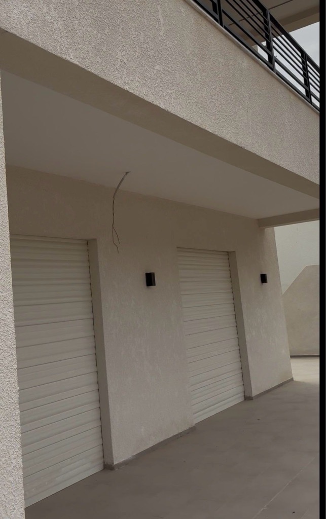 EL MENZAH 9, Loue dans villa de Maitre 