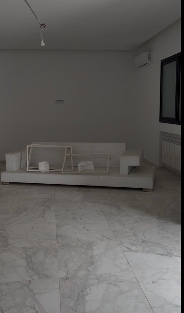 EL MENZAH 9, Loue dans villa de Maitre 