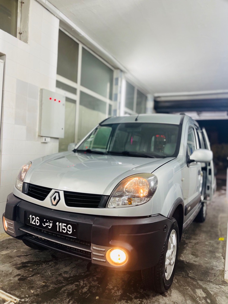 RENAULT KONGOO 4x4 