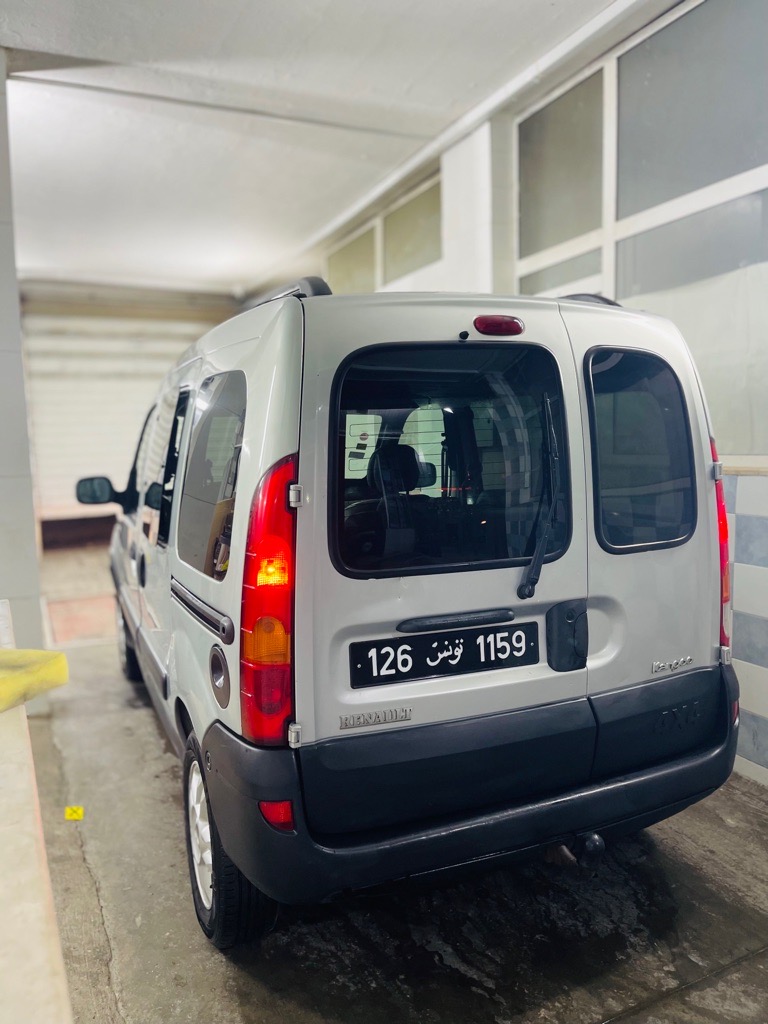 RENAULT KONGOO 4x4 