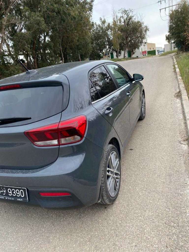 Kia Rio brestige