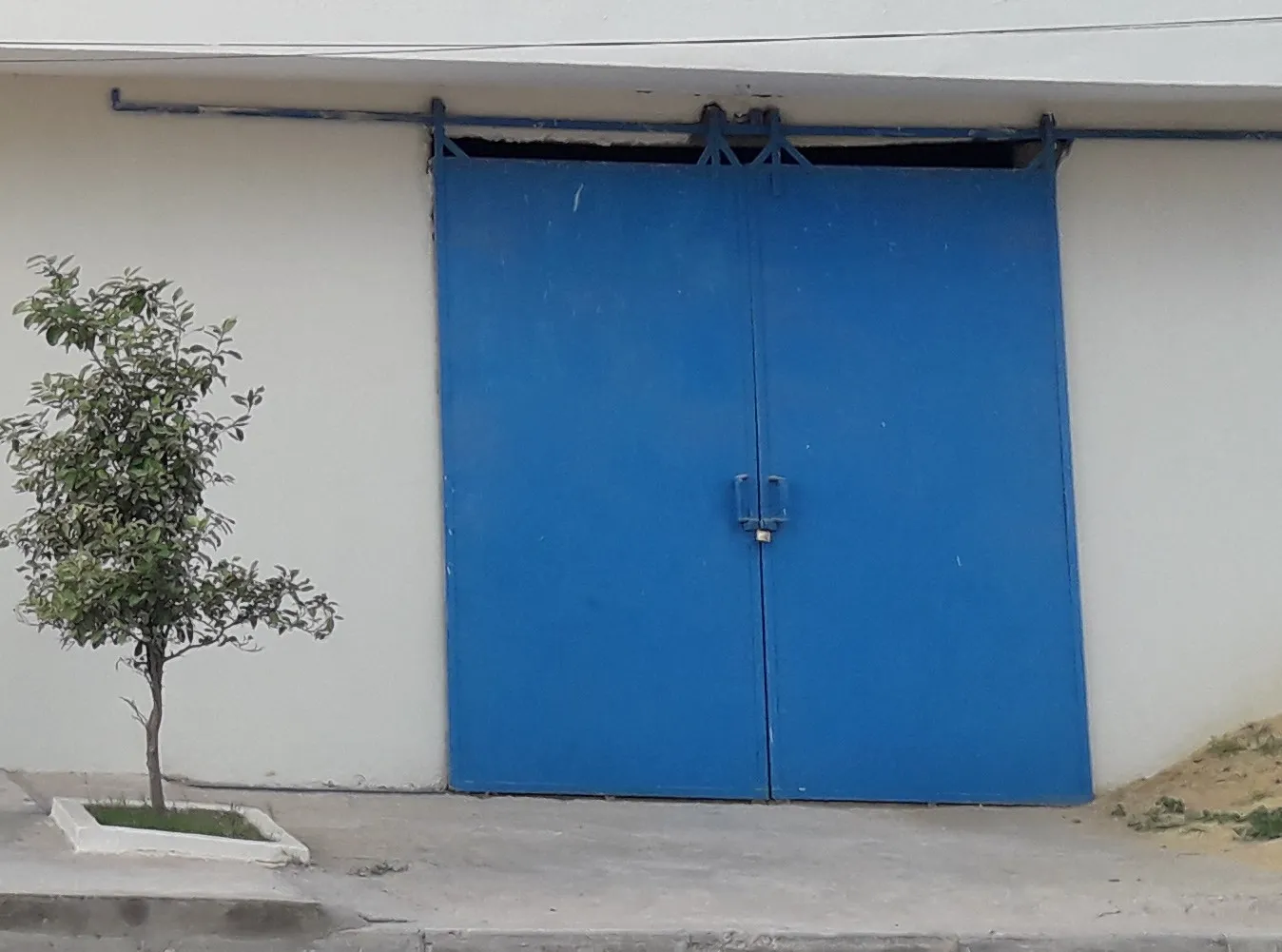 Porte glissant  garage ( 2 portes)