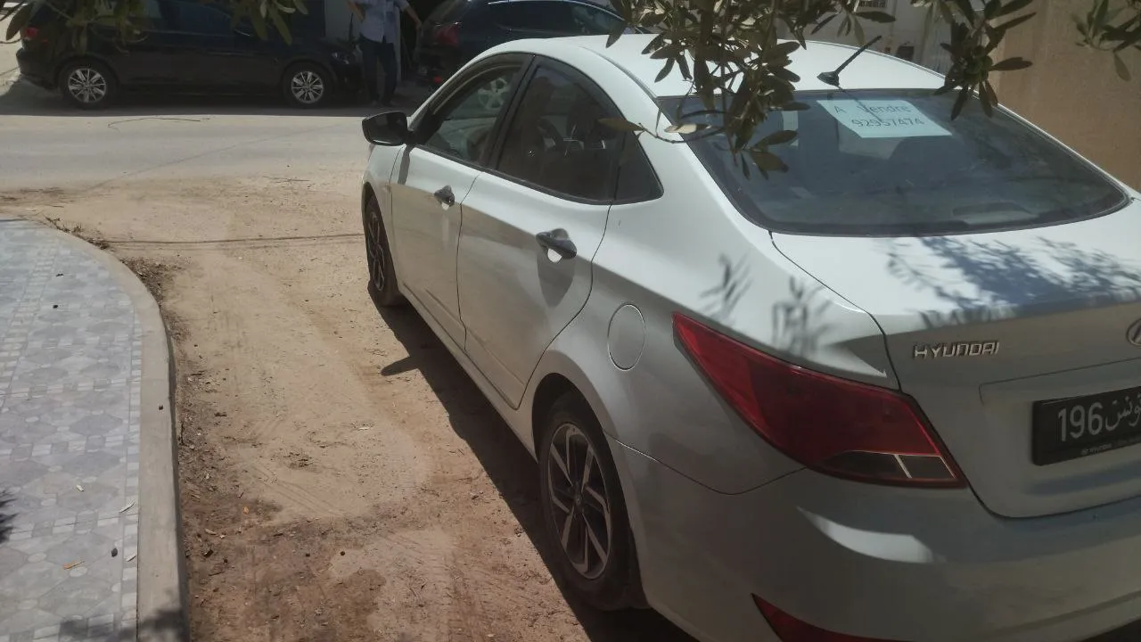 Hyundai Accent (Solaris) à vendre