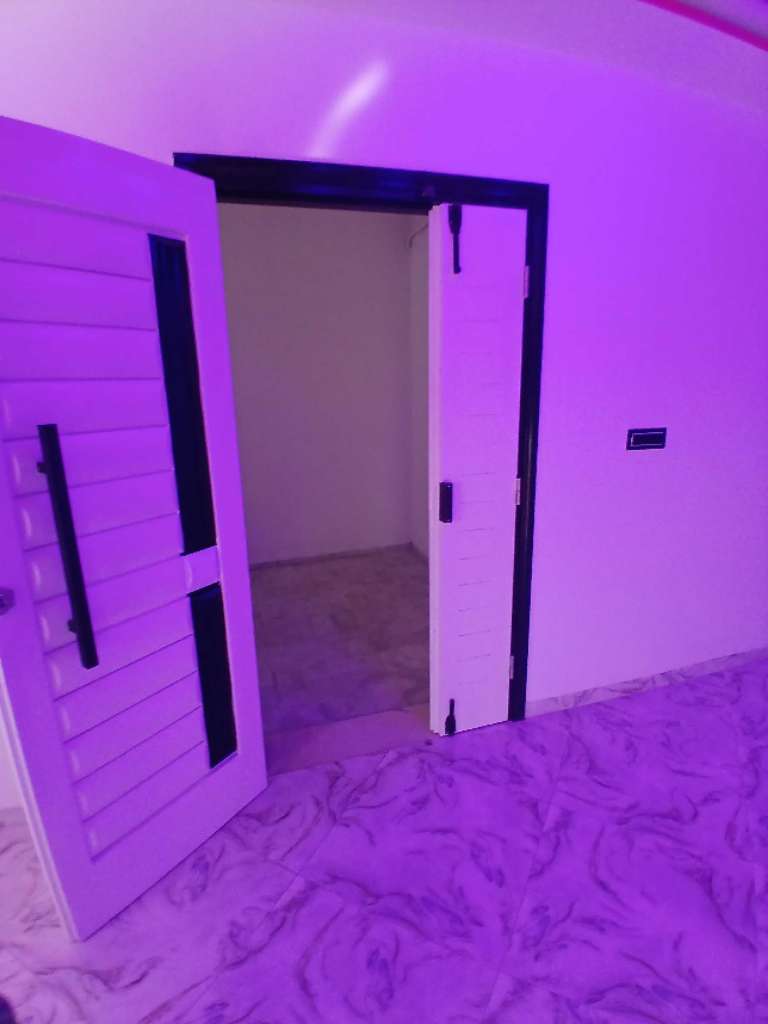 A vendre 2 appartement type S+2. situé au premier étage deuxième étage zone akouda