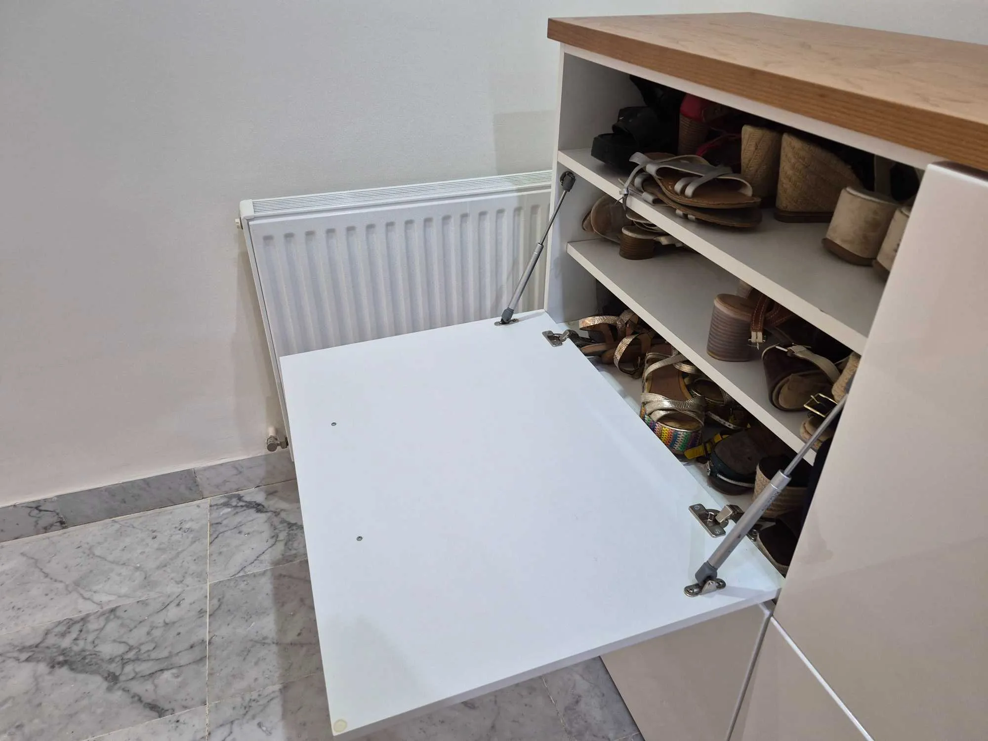 MEUBLE D'ENTREE et MEUBLE CHAUSSURE