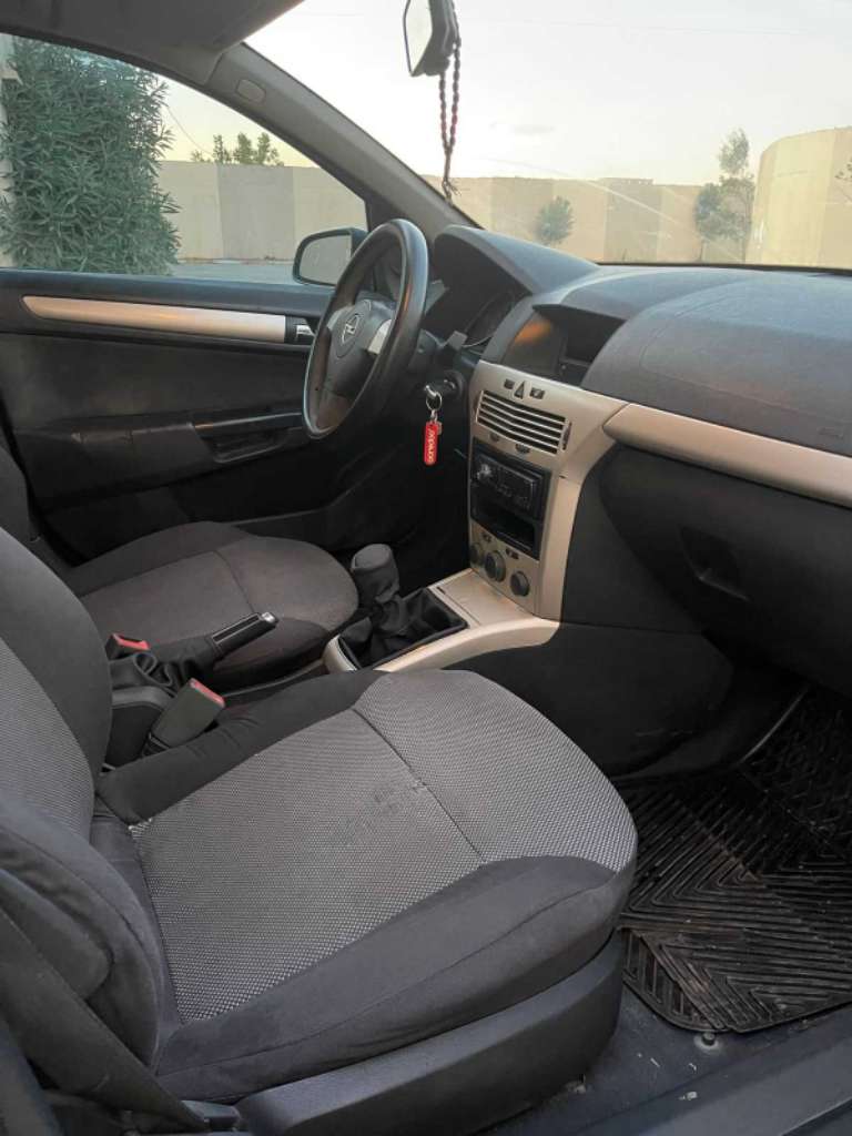 Opel Astra H