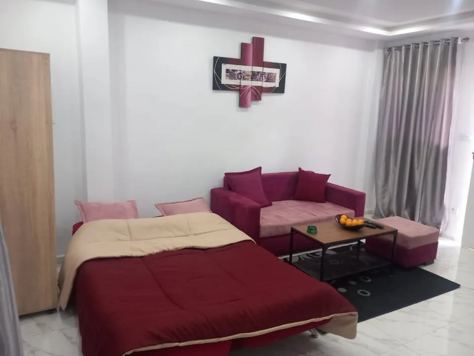 joli studio s0 meublée 