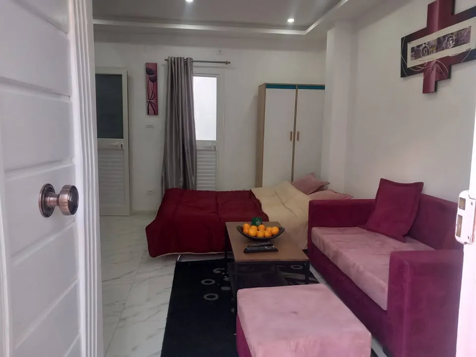 joli studio s0 meublée 